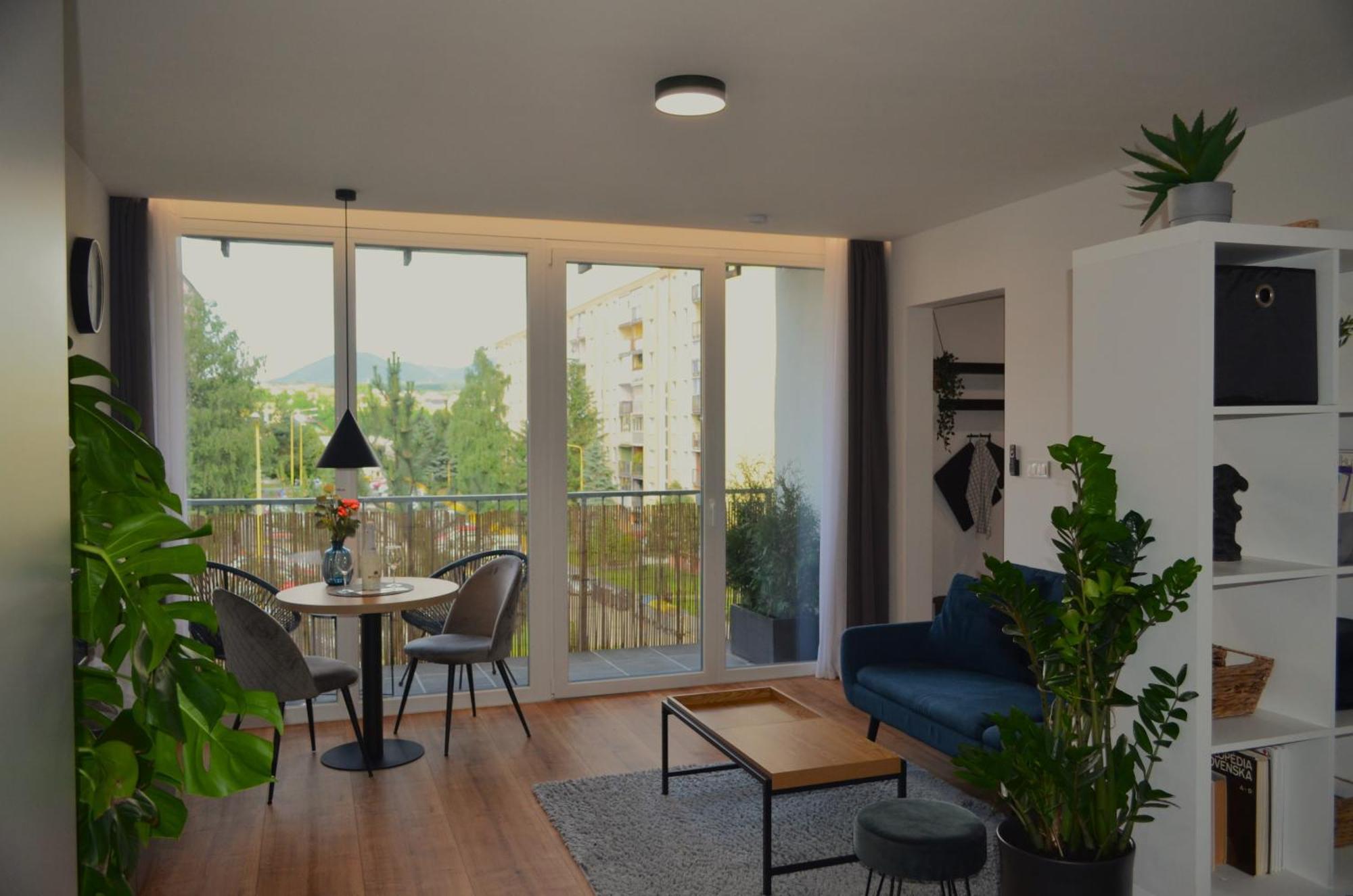 Apartment Hemsen Presov Exterior photo