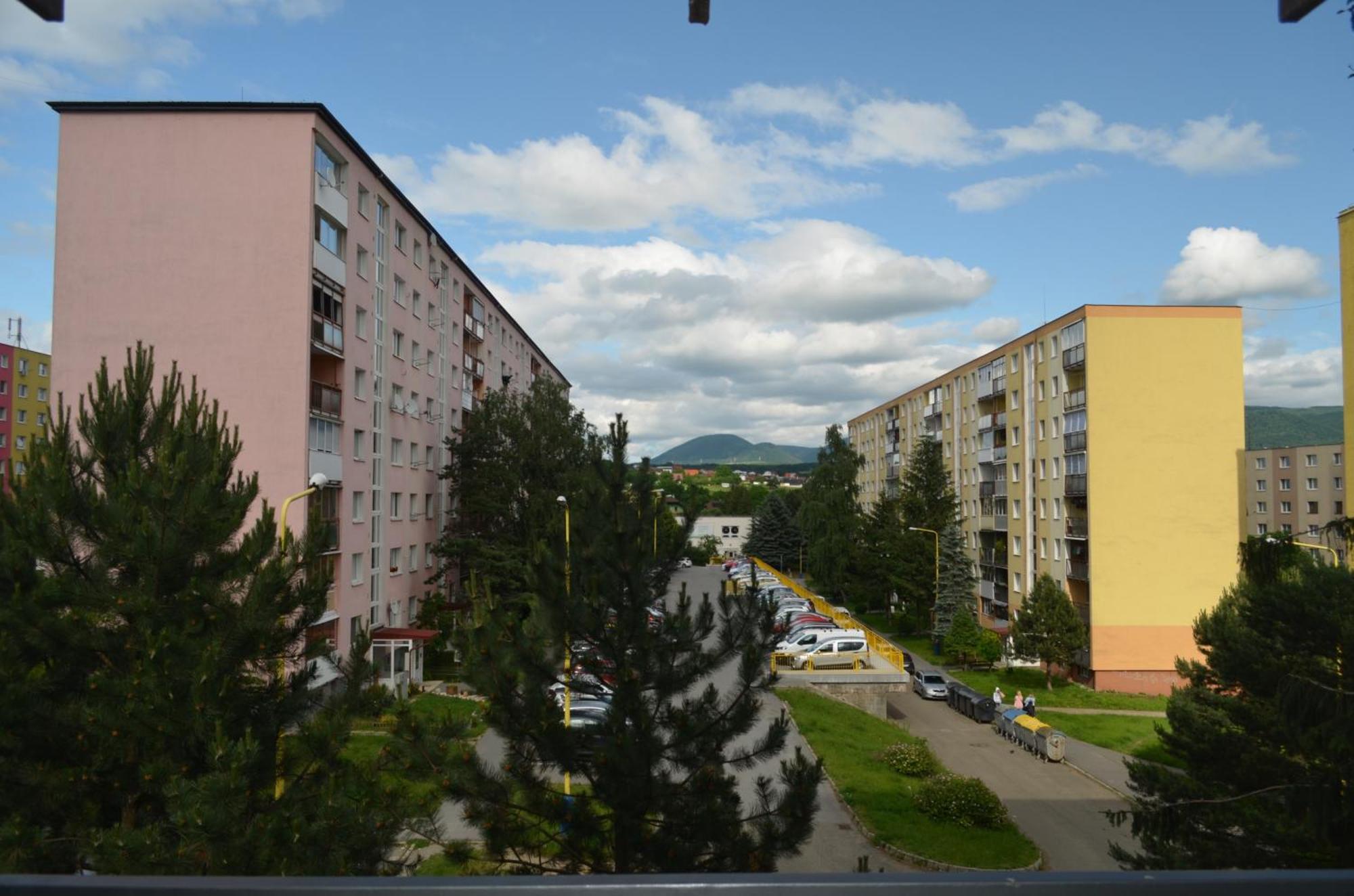 Apartment Hemsen Presov Exterior photo
